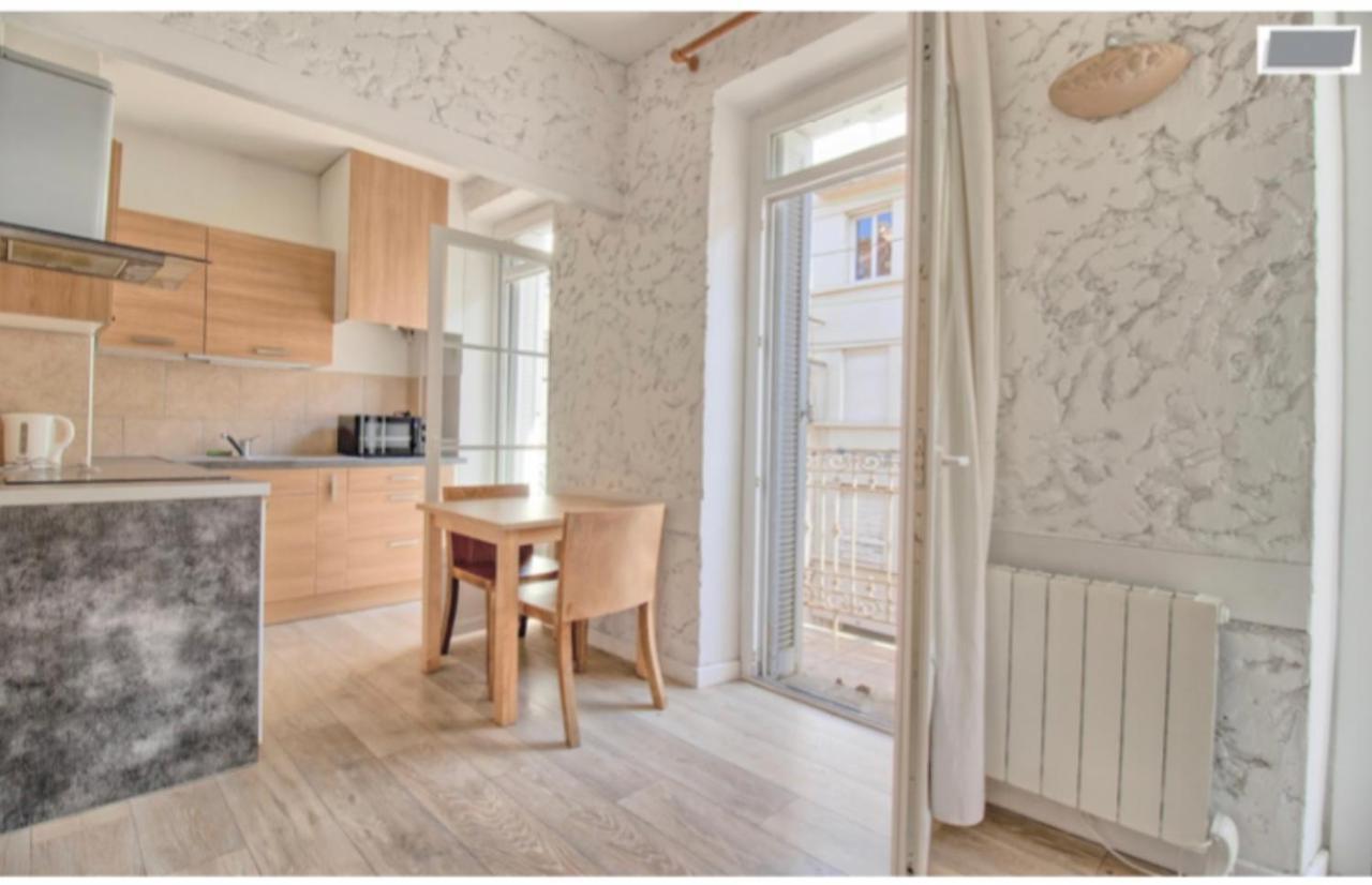 Studio Equipe-Climatise Avec Balcon Au Mourillon A 20M De La Plage ตูลง ภายนอก รูปภาพ